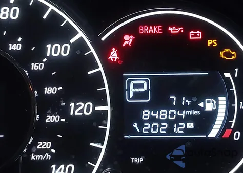 2015 Nissan Versa Note Sl z USA, uszkodzony, nr VIN 3N1CE2CP3FL424970